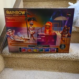 Rainbow High Color Change Pool&Beach Playset